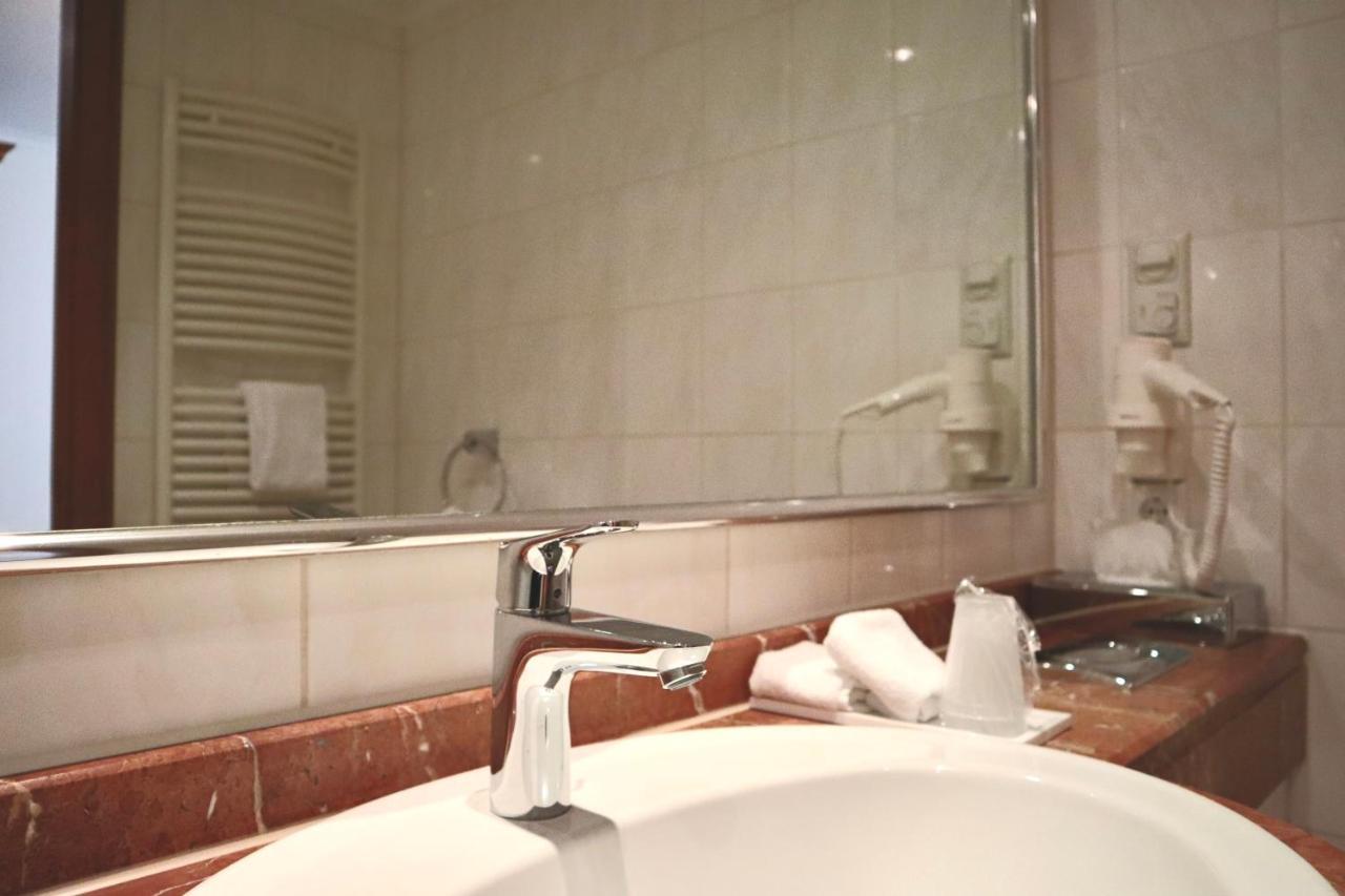 Hotel Alter Packhof Hannoversch Münden Exteriör bild