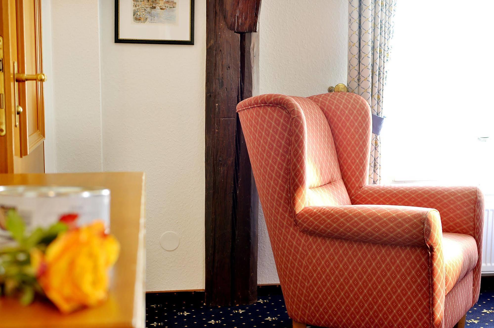Hotel Alter Packhof Hannoversch Münden Exteriör bild